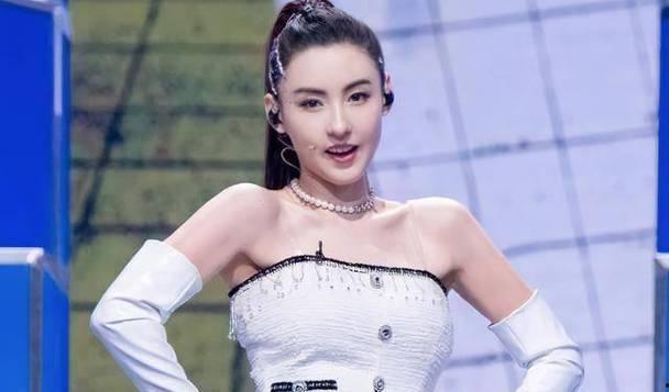 明星黑料大曝光,明星黑料大揭秘，真相背后令人震惊-第2张图片-网曝911黑料热点事件