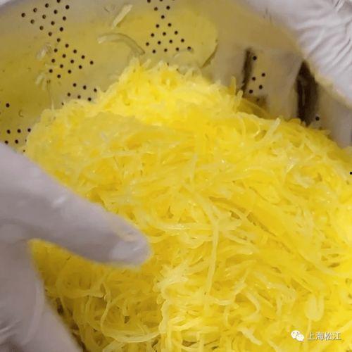 刮丝吃的瓜,尽享夏日瓜果盛宴-第3张图片-网曝911黑料热点事件