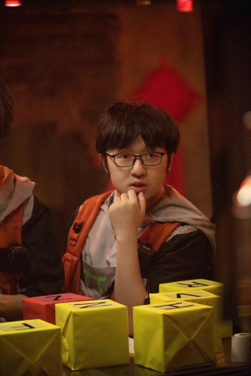 马嘉祺吃瓜吃的什么瓜,揭秘娱乐圈那些鲜为人知的“瓜”-第2张图片-网曝911黑料热点事件