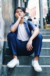 暴走街拍吃瓜,揭秘街头吃瓜群众的欢乐时光-第1张图片-网曝911黑料热点事件